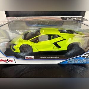Lamborghini Revuelto Toy Car - Green